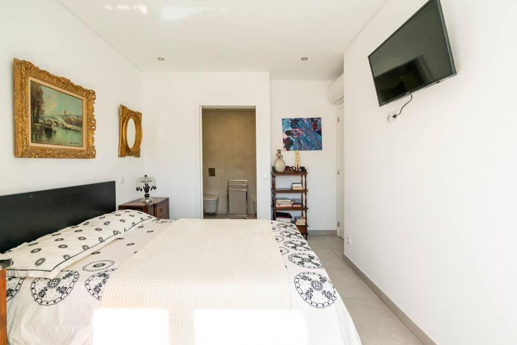 Oceanfront Penthouse * Albufeira