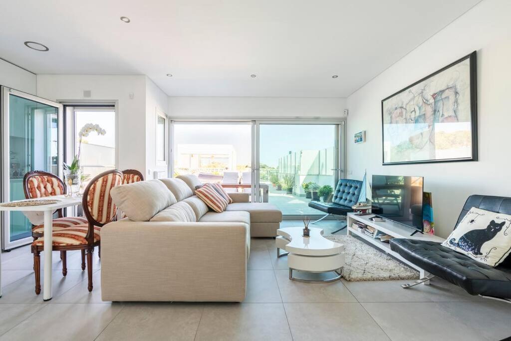 Oceanfront Penthouse Appartement Albufeira