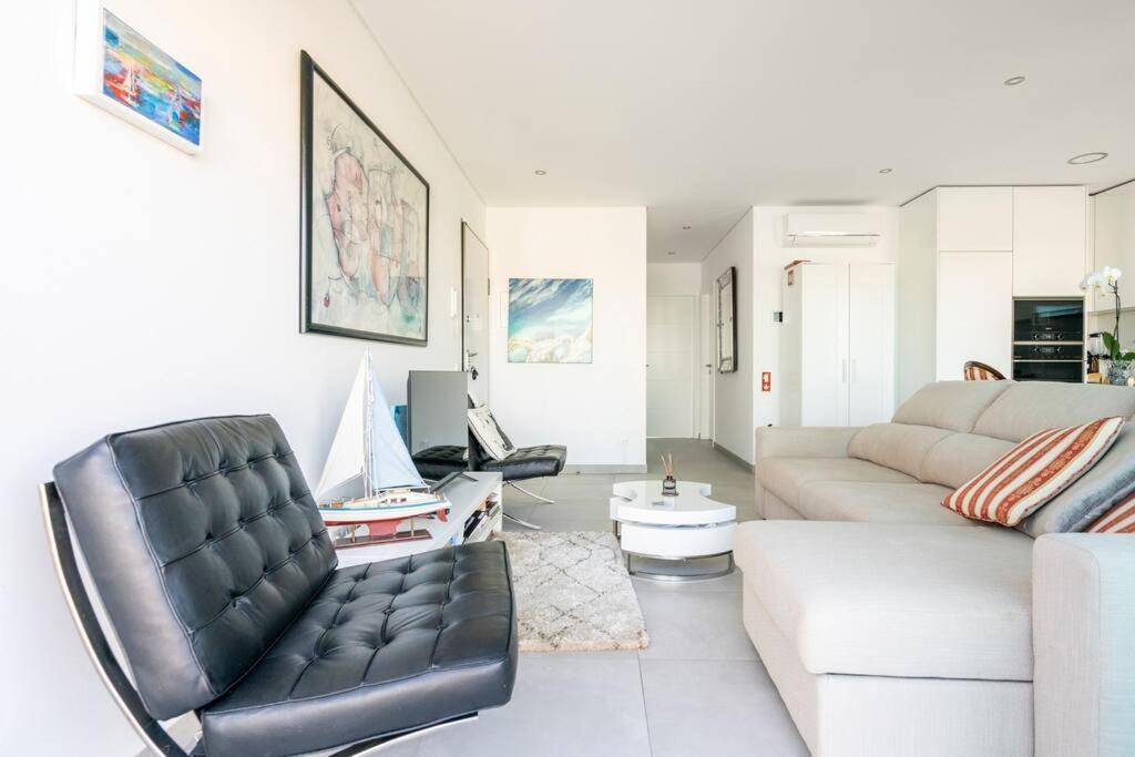 Appartement Oceanfront Penthouse *