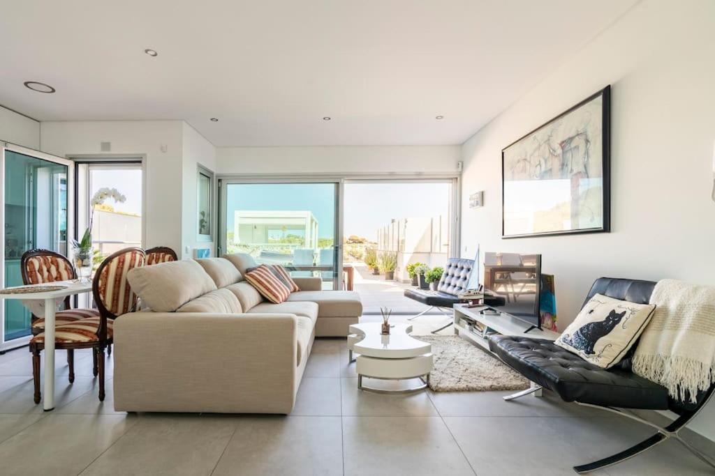 Oceanfront Penthouse *