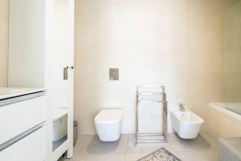 Oceanfront Penthouse Apartment Albufeira
